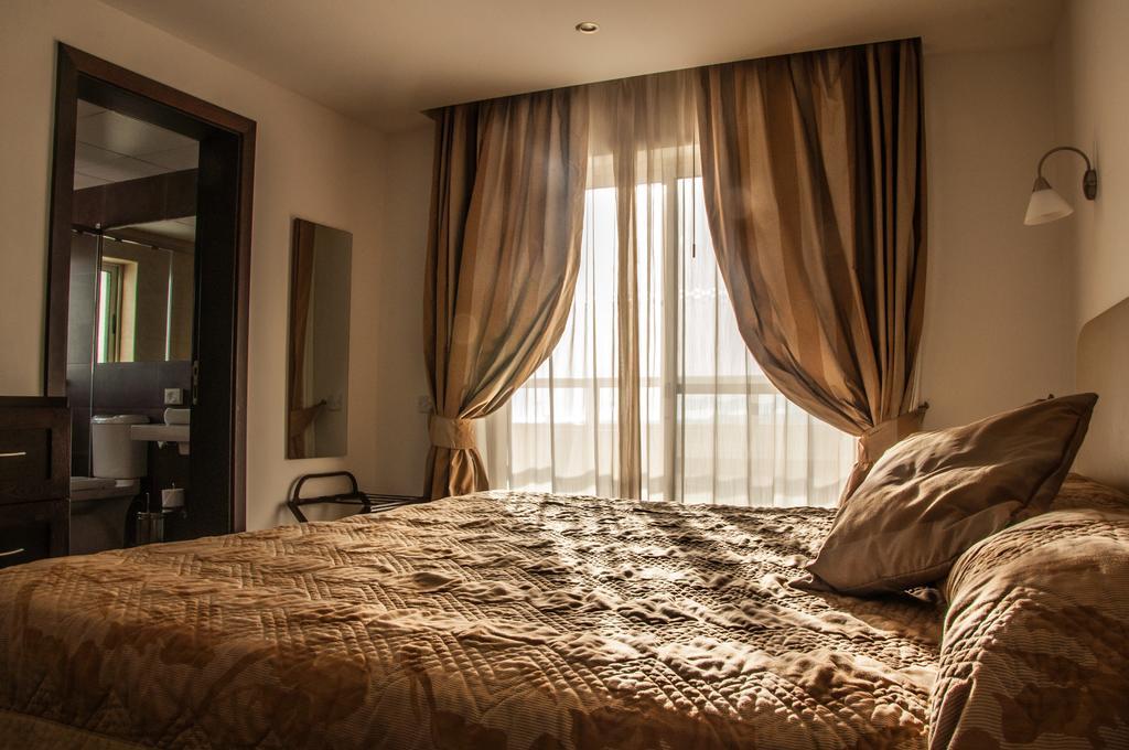 Club Salina Wharf Aparthotel Qawra Δωμάτιο φωτογραφία