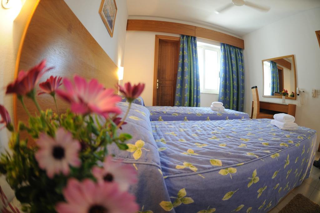 Club Salina Wharf Aparthotel Qawra Δωμάτιο φωτογραφία